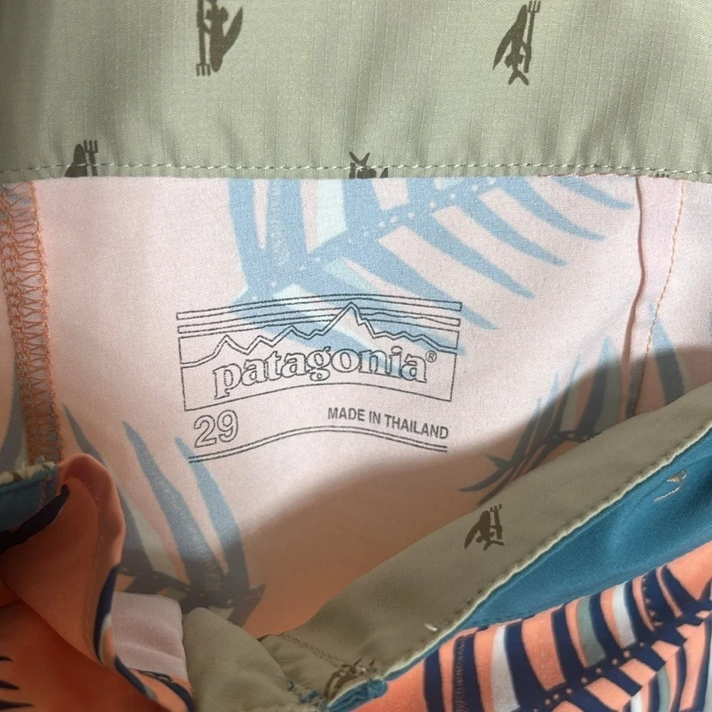 Patagonia Stretch Planing Peach Swim Short, size 29